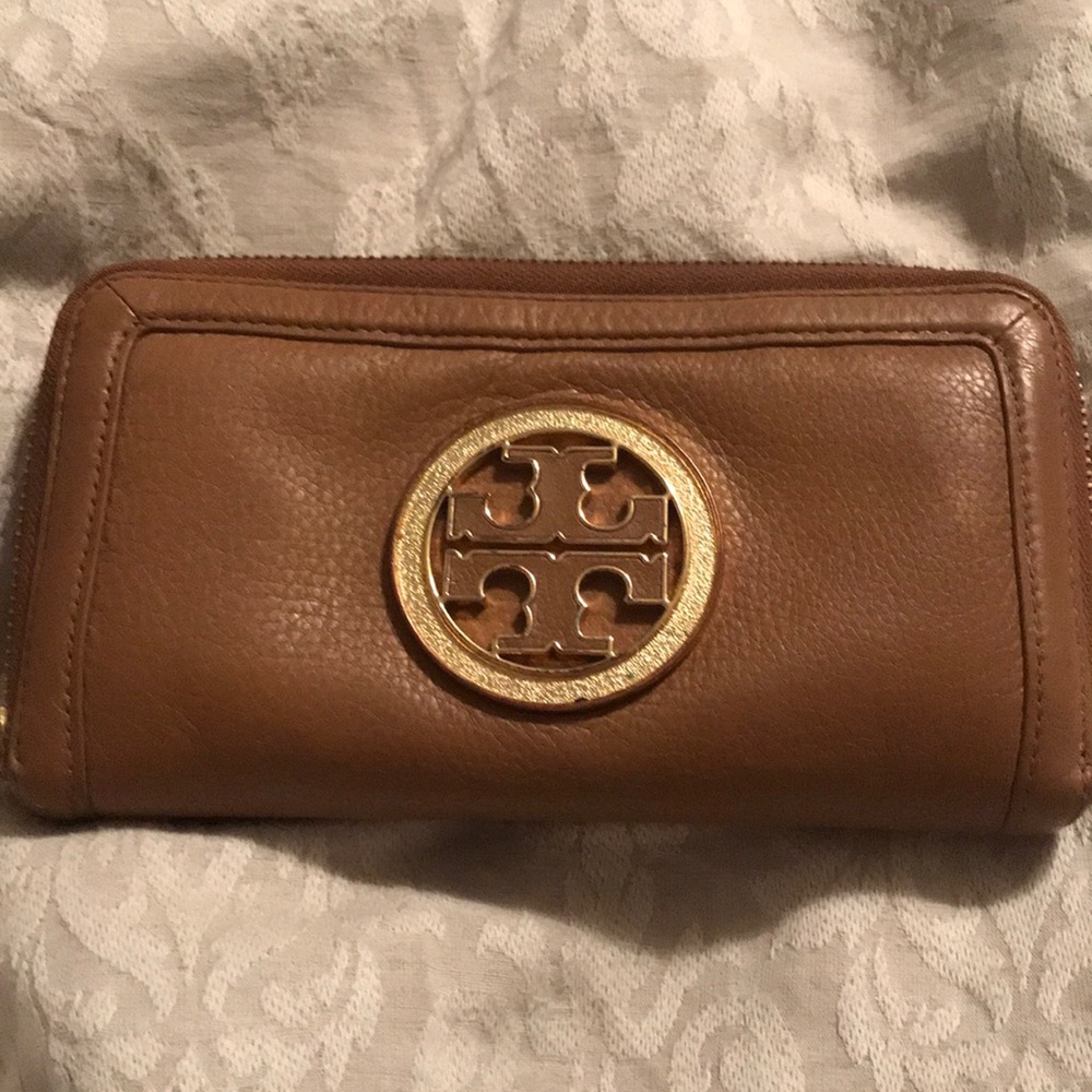 Tory Burch Wallet